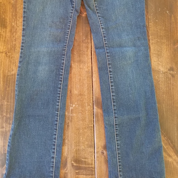 Bundle of maternity jeans and shorts - Picture 8 of 8